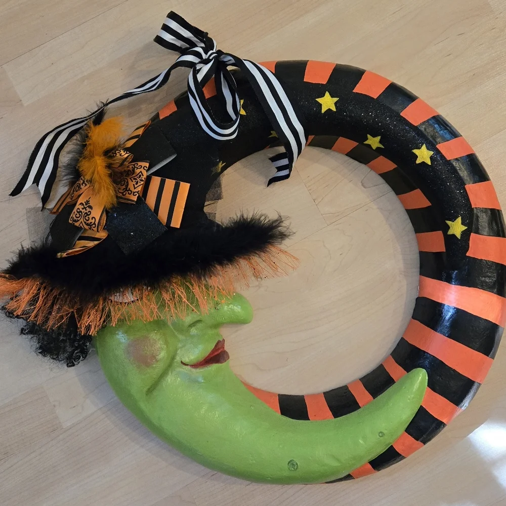 Halloween Witch 19